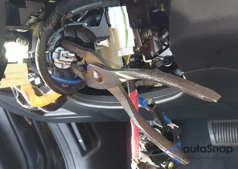 2020 Hyundai Elantra Se from USA, damaged, VIN 5NPD74LFXLH599663